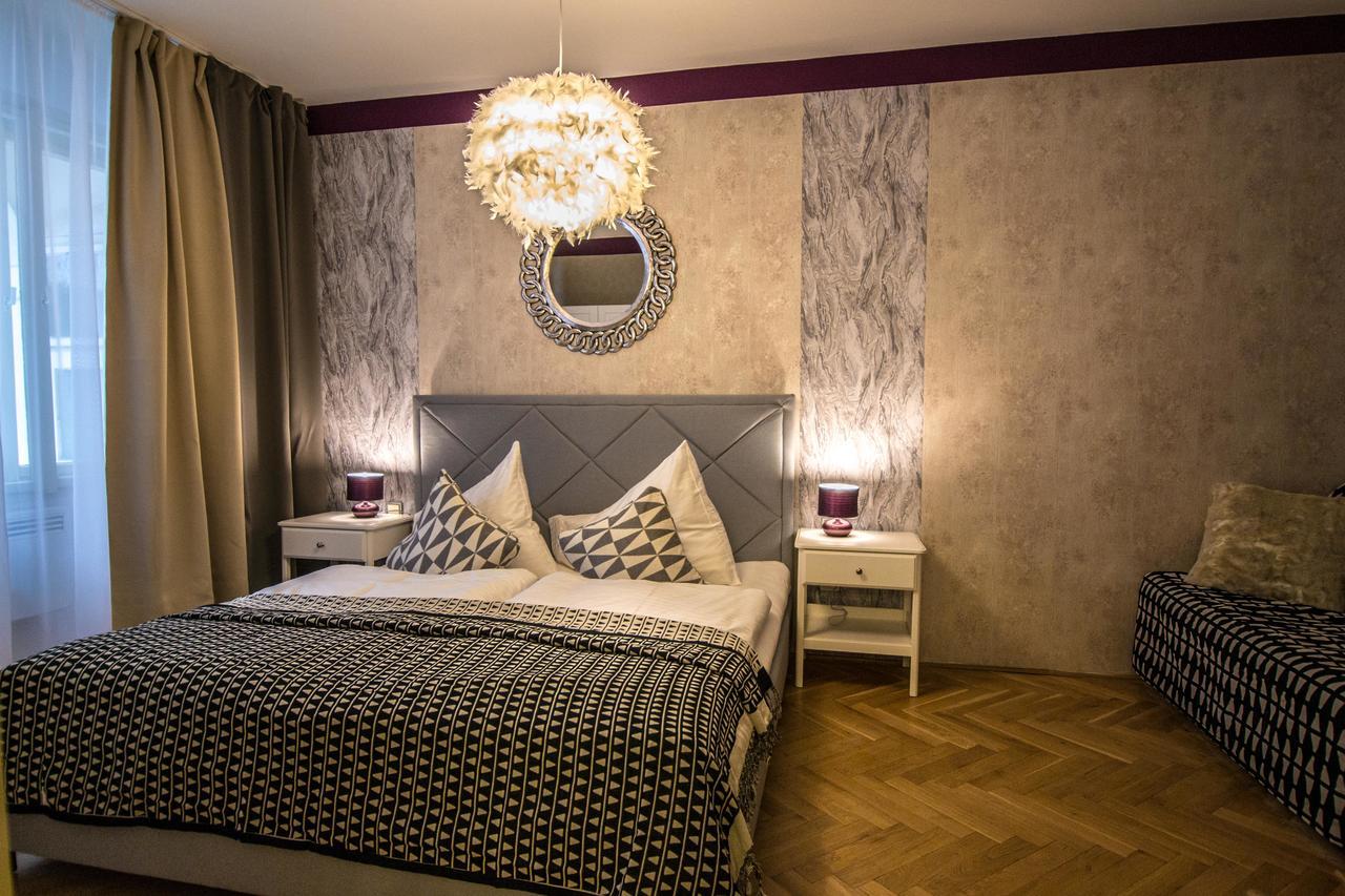 Unique 250m From The Charles Bridge * Prag